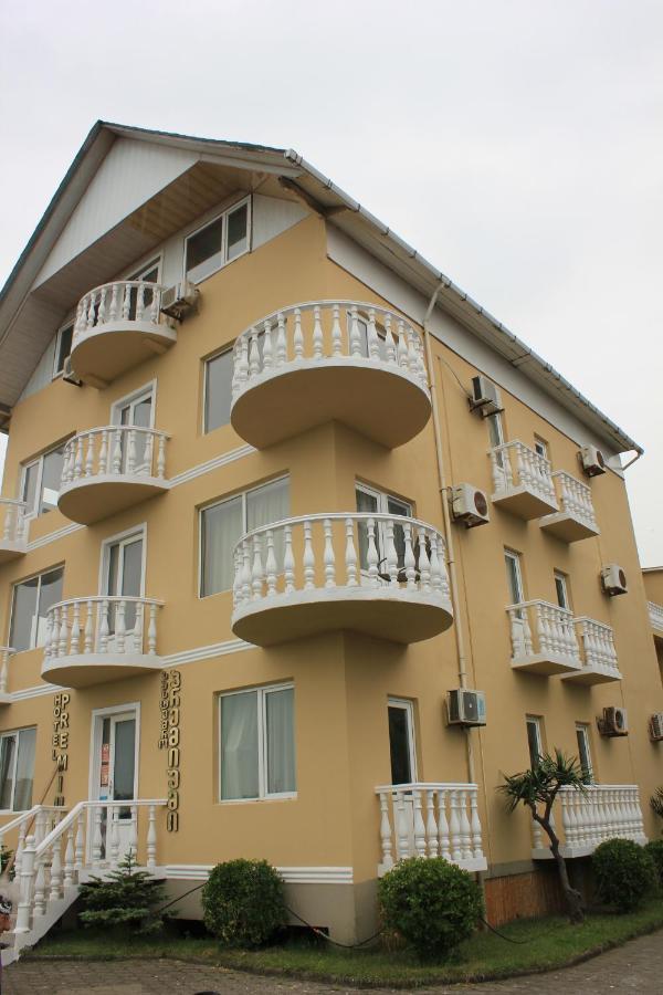 Hotel Premium Ureki Esterno foto