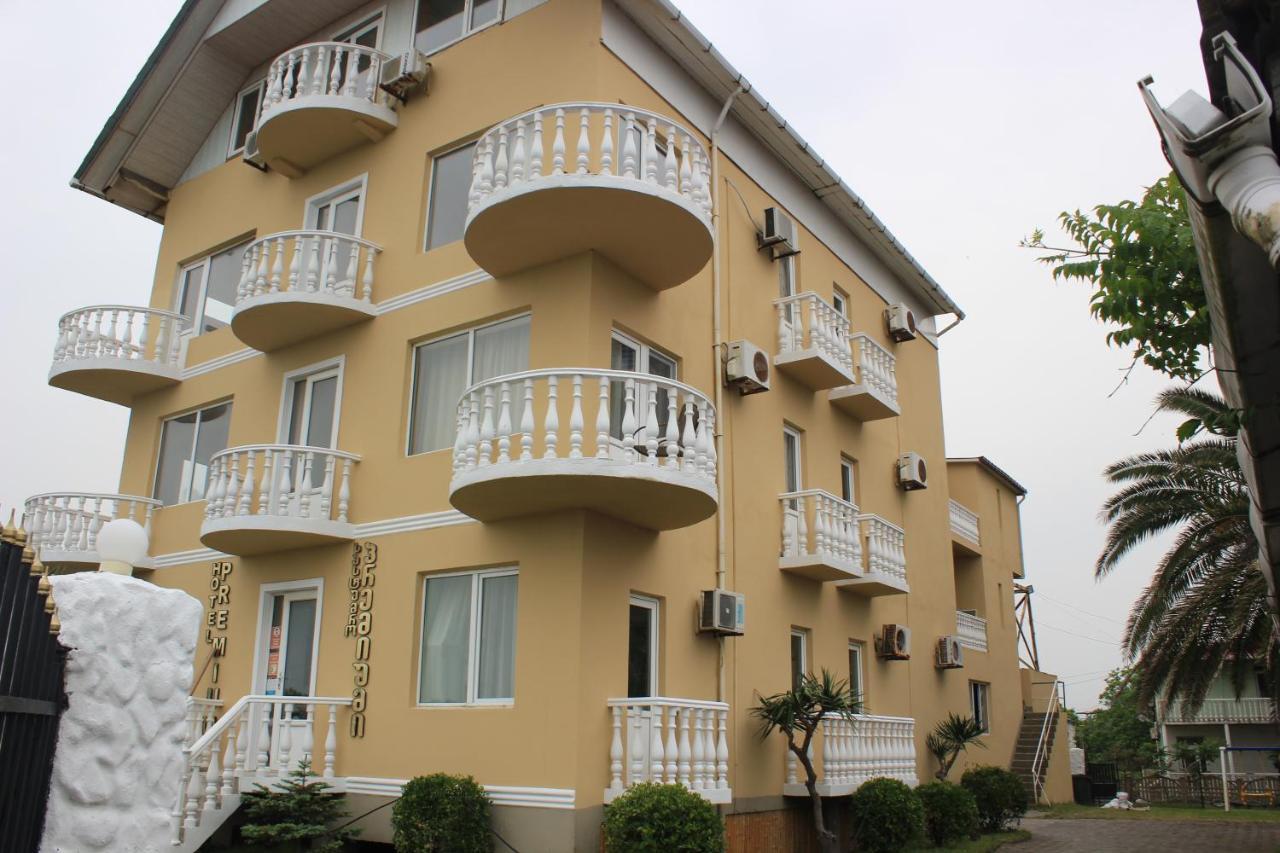 Hotel Premium Ureki Esterno foto
