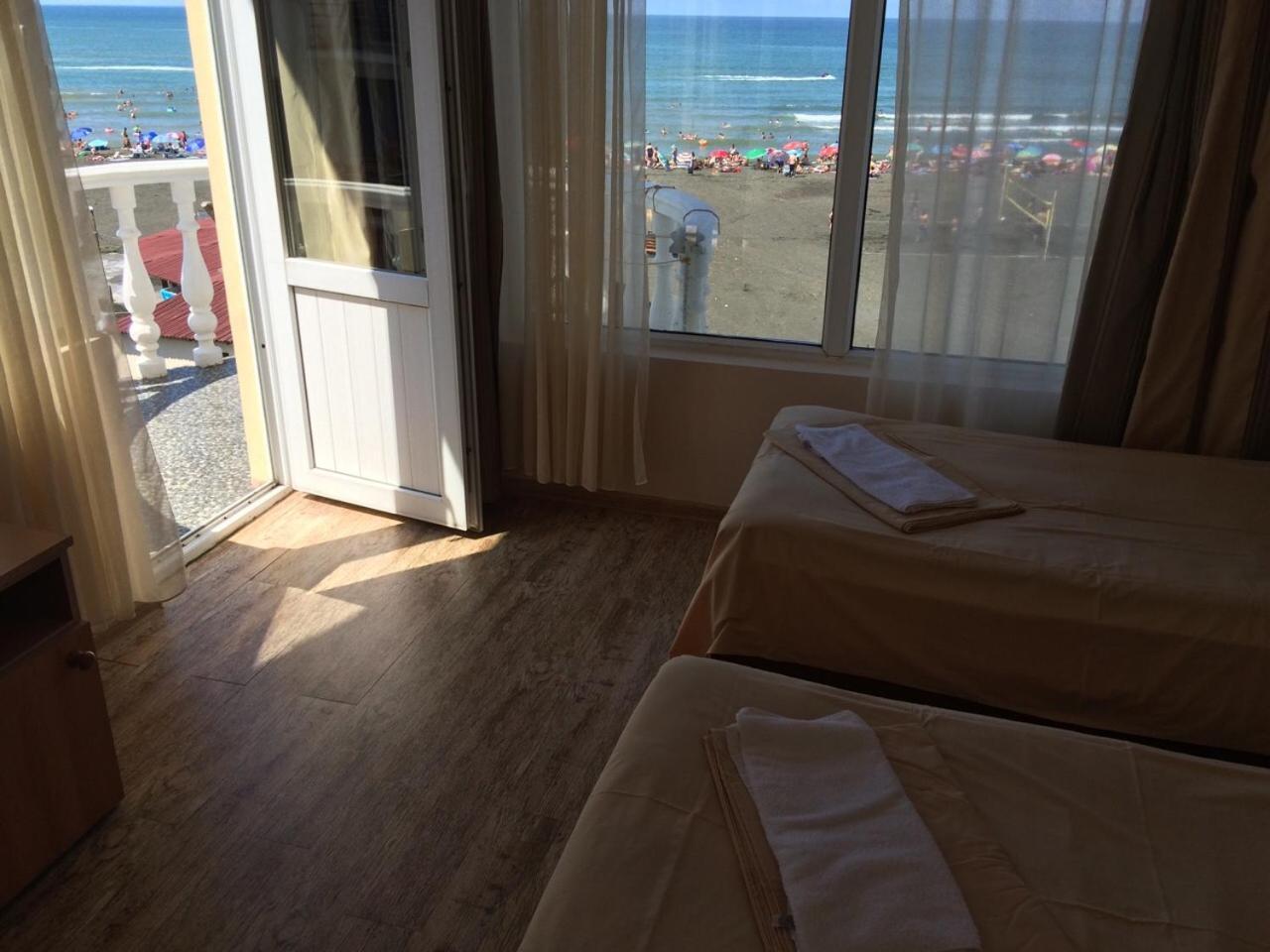 Hotel Premium Ureki Esterno foto